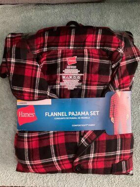 Men's Hanes Flannel Pajama Set